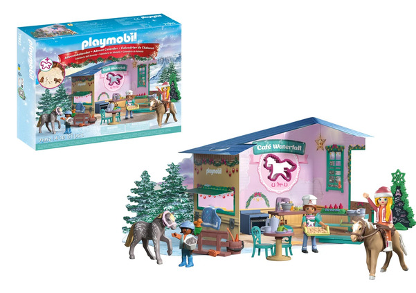 Playmobile  Advent Calendar - Baking at the Rider Café