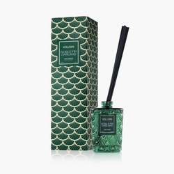 Voluspa Duftpinner - Noble Fir Garland 200ml ikke relevant - Voluspa