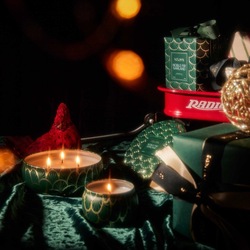 Voluspa Duftlys - Noble Fir Garland 113g, 25t ikke relevant - Voluspa