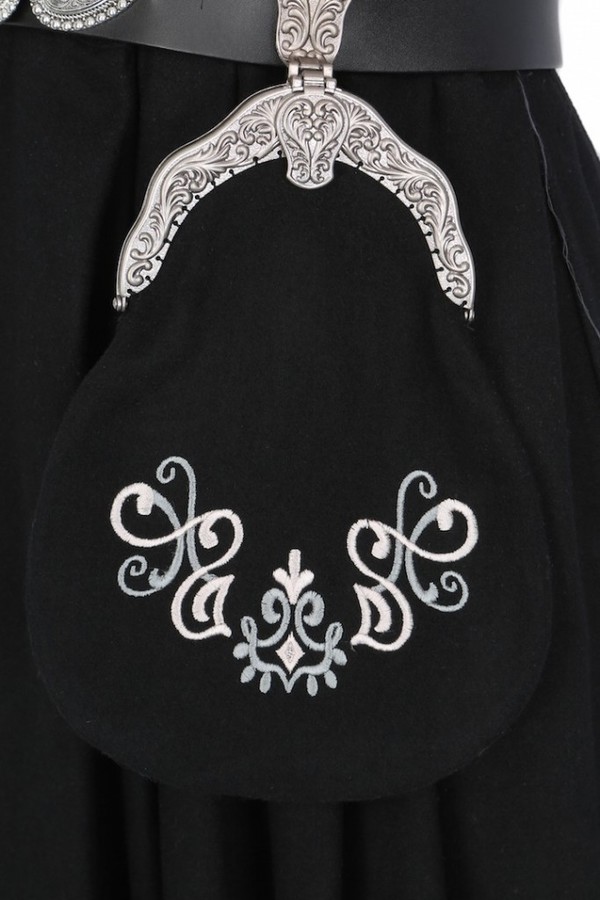 Grå Pascal Festdrakt med bunadsveske